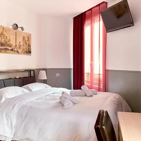 Le Padirac Hotell *