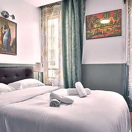 Le Padirac Hotel *