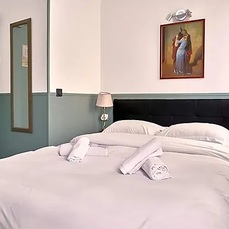 Hotel Le Padirac Paris