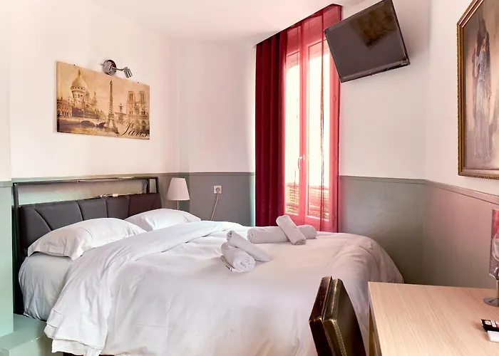 Le Padirac Hotel *